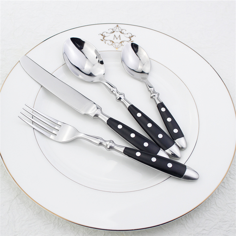 Hotelowy nóż stołowy ze stali  – Commercial Kitchen Knives recenzja i cena